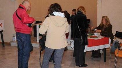 Prime adesioni per votare alle primarie