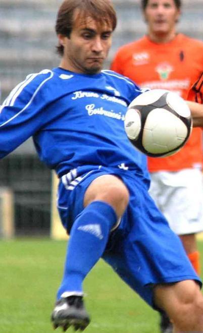 Ghivizzano Borgo finisce impantanato 