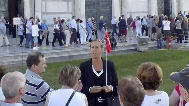 «L’avventura dei visitatori fra abusivi, borseggi e degrado»