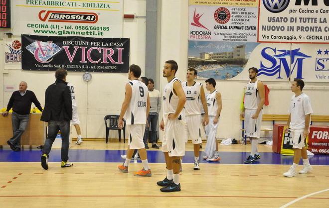 Due palasport inagibili, siamo alla frutta 