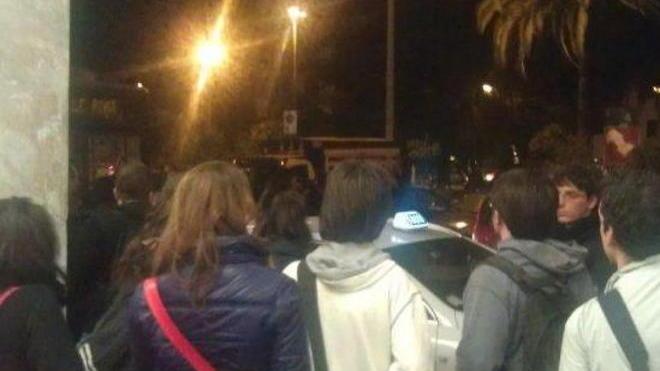 Treni in tilt, pochi pullman: la rabbia dei pendolari