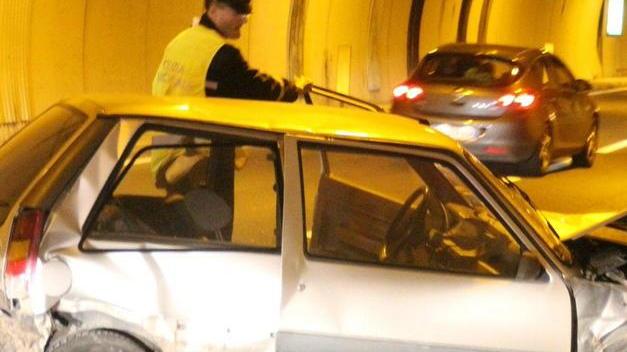 Morto nel tunnel c’è un indagato «omicidio colposo»