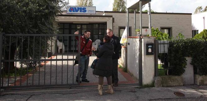 L’uomo ferito nel parco si è pugnalato da solo 