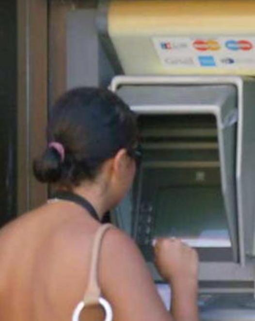 Usa il bancomat del padre Scoperta e condannata 