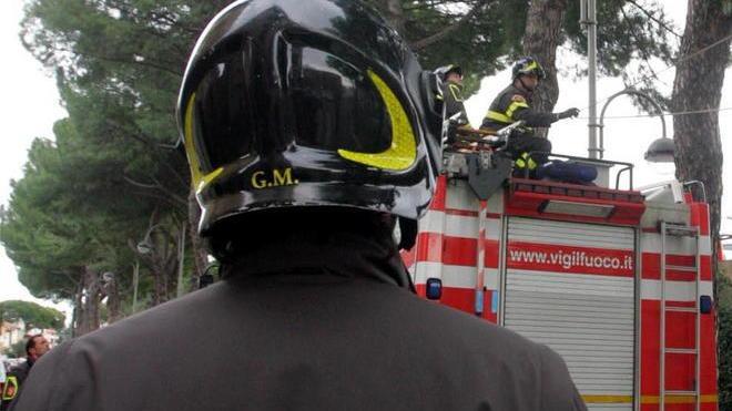 Esplosione in un’azienda di Empoli: ferito un operaio