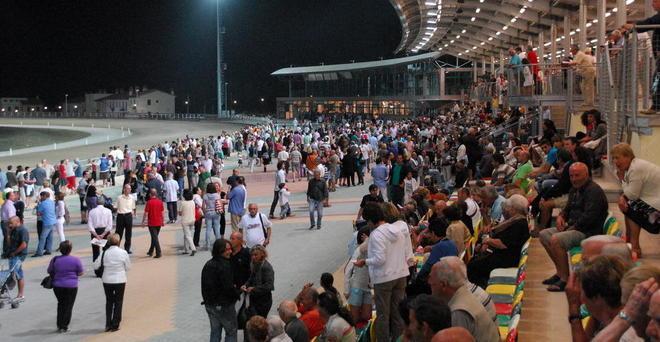Tarsu con lo “sconto” all’ippodromo dei Pini
