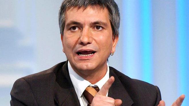 Al cinema Stella arriva Nichi Vendola Il governatore della Puglia a pranzo al Dlf