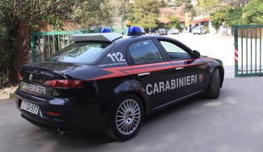 Romeno aggredito con un’ascia da tre connazionali 