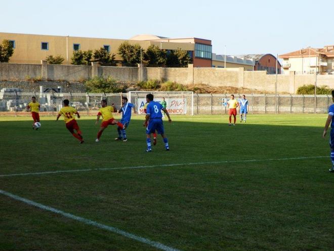 Rissa a Calangianus, ultrà del Tempio entrano nella curva sbagliata 