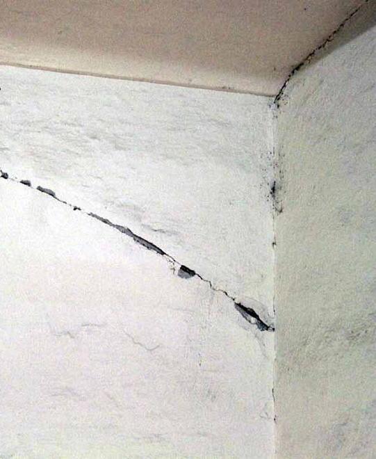Lo spreco della Casa dello studente: costata 600mila euro, inaugurata 4 anni e mezzo fa e ancora chiusa 