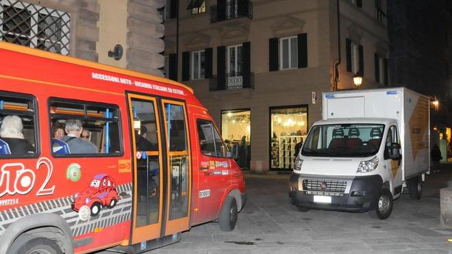 Un pilomat anti-furbi in via Vittorio Emanuele