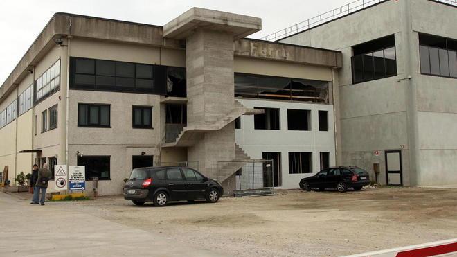 Esplosione in un’azienda: operaio ferito