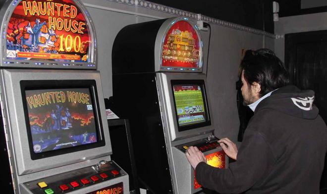 Sala giochi, Comune perde il primo round