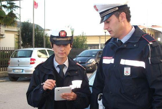 Da oggi i vigili andranno in giro col tablet