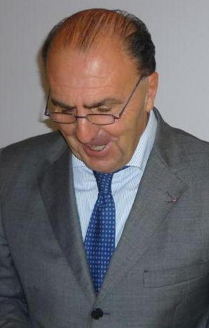 Mandato finito, «le tengo con me» 