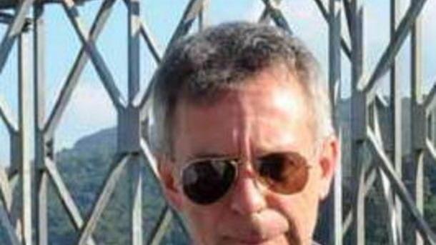 La rabbia esplode sulle sponde del fiume