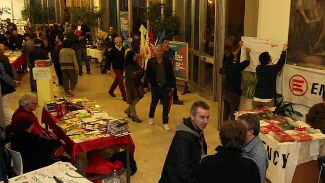 Il popolo di Sel abbraccia Nichi Vendola