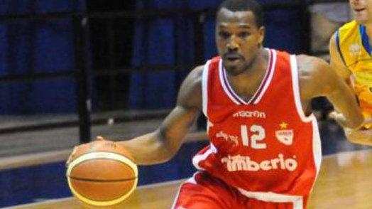 Varese non sbaglia e resta al comando