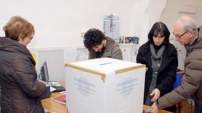 «Iscrizioni per procura? Non sarebbe un dramma»