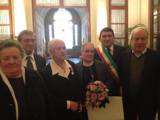 Consegnata la medaglia d’oro a Cesira Pardini 
