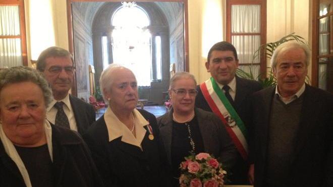 Consegnata la medaglia d’oro a Cesira Pardini