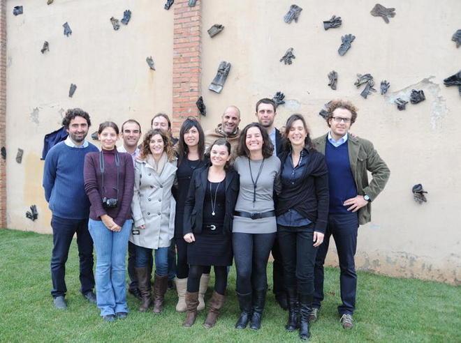 Un’esplosione di guanti al Polo tecnologico 