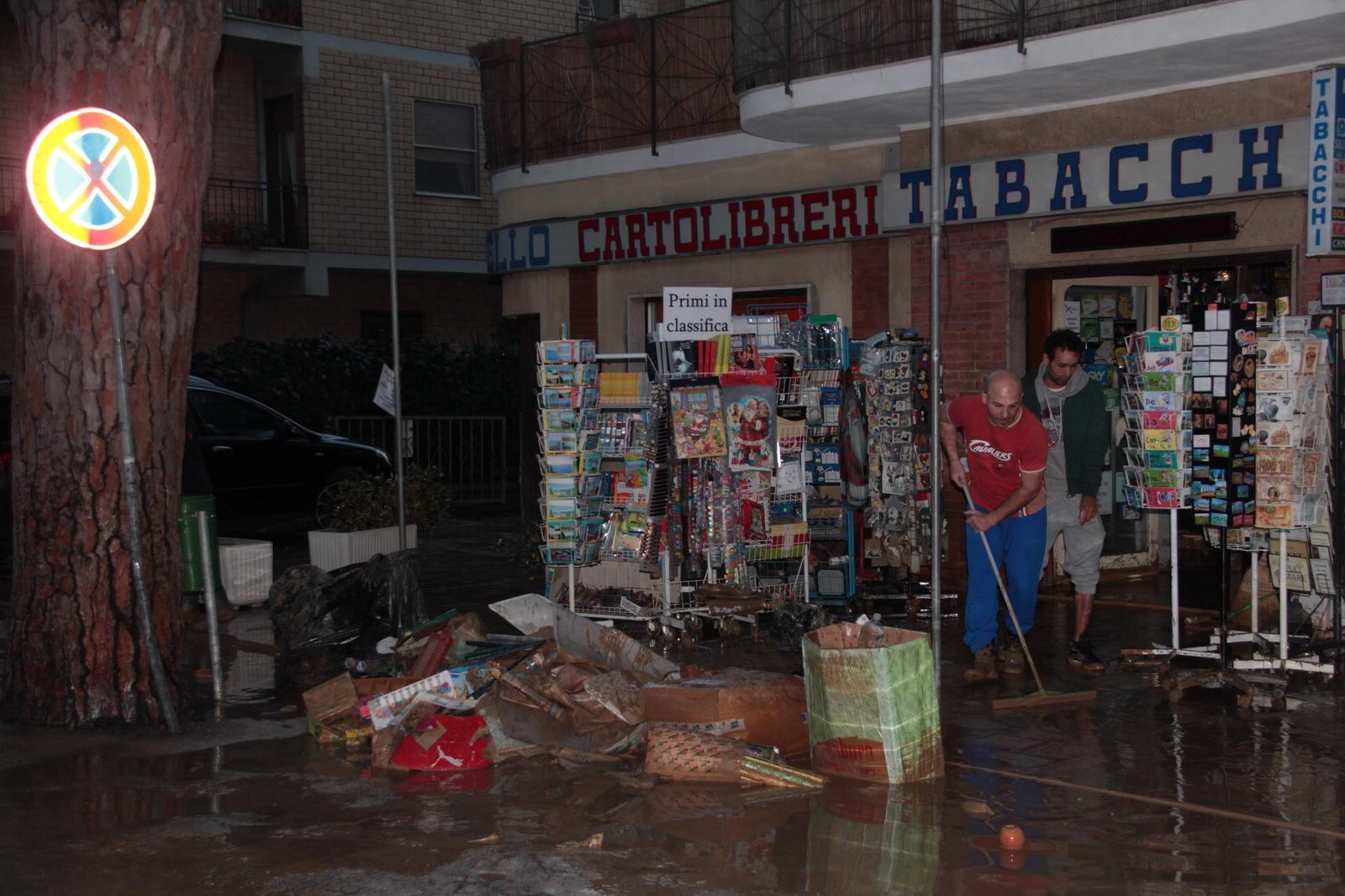 Trovato corpo nel lago di Burano: salgono a 5 le vittime dell'alluvione 