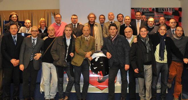  Dall’azionariato popolare passa il rilancio del calcio 