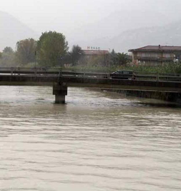 Marina “graziata”: anche il Frigido stava per esondare 