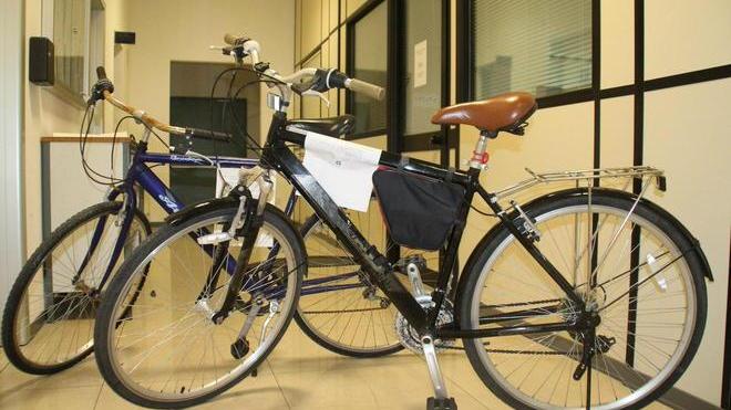 Ritrovate due bici rubate, guarda se è la tua