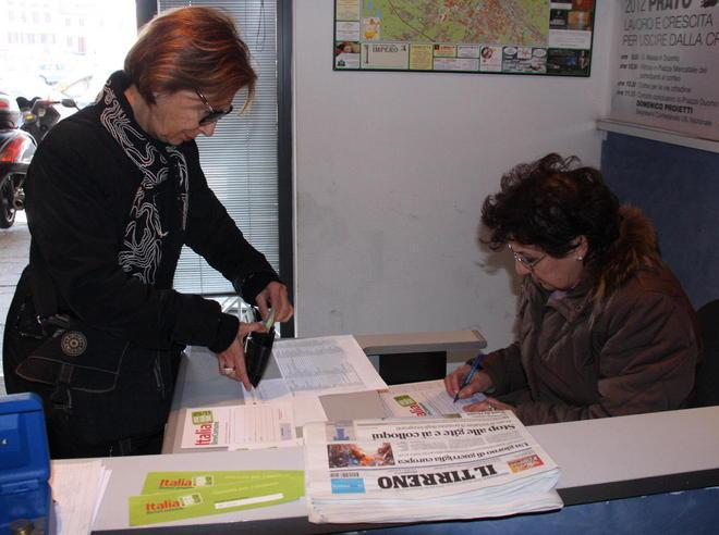 Primarie, banchetto al Caaf-Cgil 