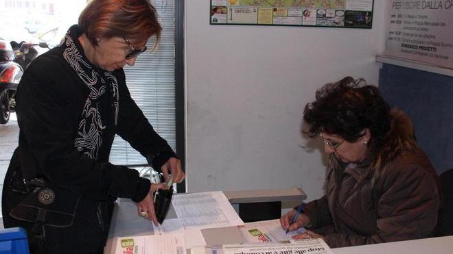 Primarie, banchetto al Caaf-Cgil