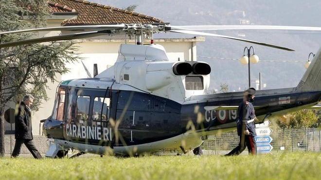 Arrivano i militari, ladri in fuga