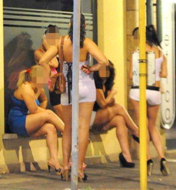 Prostitute, verifiche su affitti e redditi Poi tutto alla Finanza 