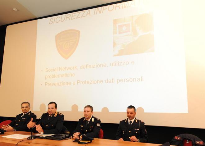 I reati sessuali corrono sul web 
