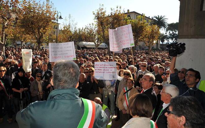 Barbetti la butta in politica: contestato 