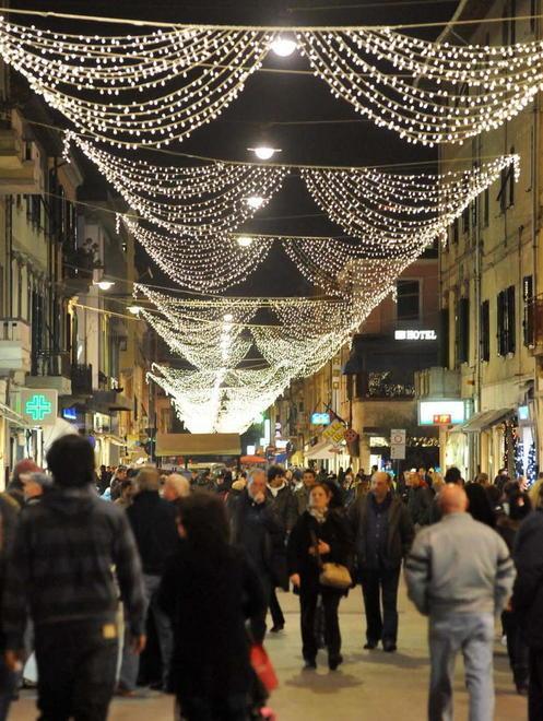 La luminaria sta prendendo forma 