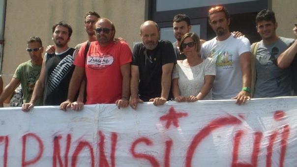 Il fantasma dell’Agelp 64 lavoratori in bilico