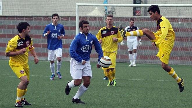 Romagnano si rialza col cuore nel pallone e l’orgoglio in t-shirt