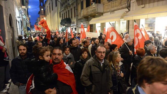 Pontedera, in mille alla manifestazione antirazzista