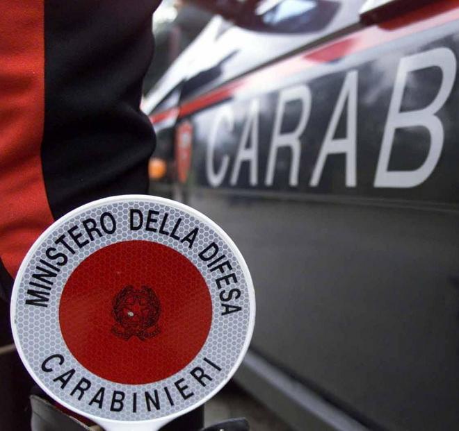 Ostaggi dei banditi per 45 minuti 