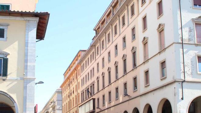 Idv e Vivere il Centro escursione-denuncia domani in via Grande