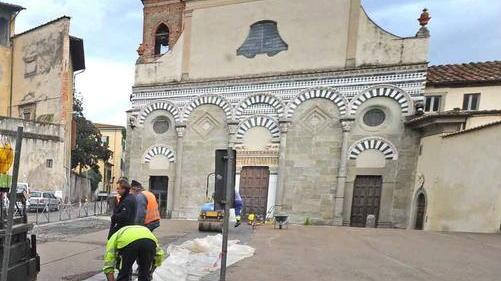 Una gora pubblica blocca il parcheggio di San Bartolomeo