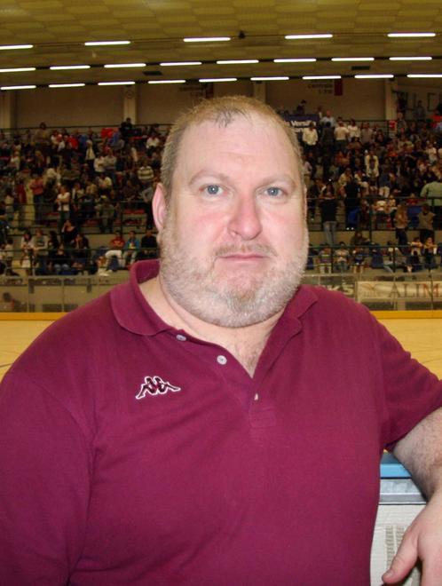 Targhe rubate al bus del Dornbirn 