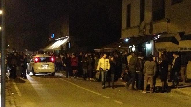 L’odissea dei residenti per un posto auto di notte
