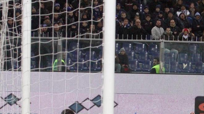 Genoa, si è spenta la Lanterna