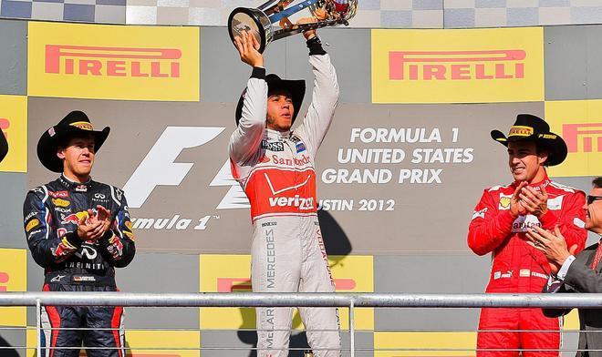 Hamilton vince e salva la Ferrari 