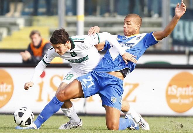 Sassuolo e Brescia si bloccano sull’1-1 e gode solo il Livorno 
