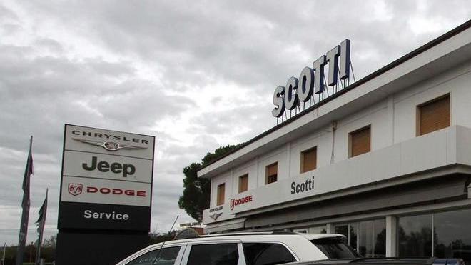 Ladri in una concessionaria: rubate due auto a Castelfiorentino