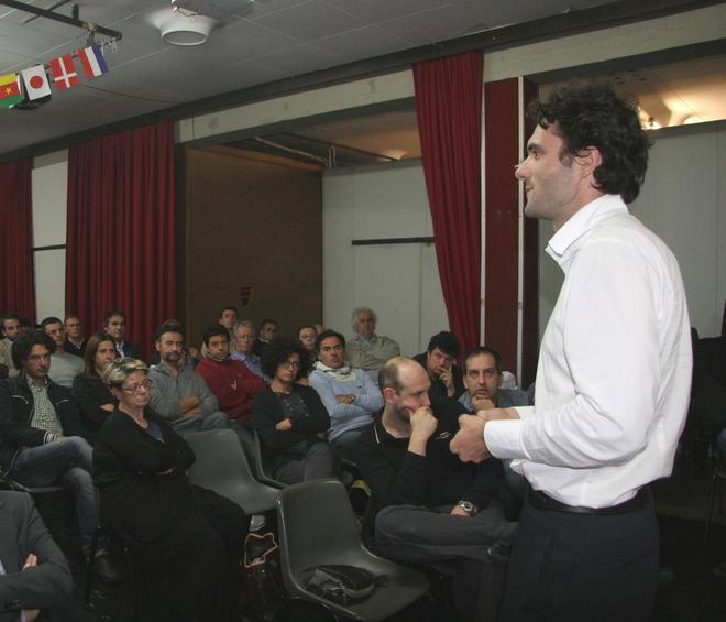 Biscotti ricompatta il Pd Iscrizione? No bipartisan 